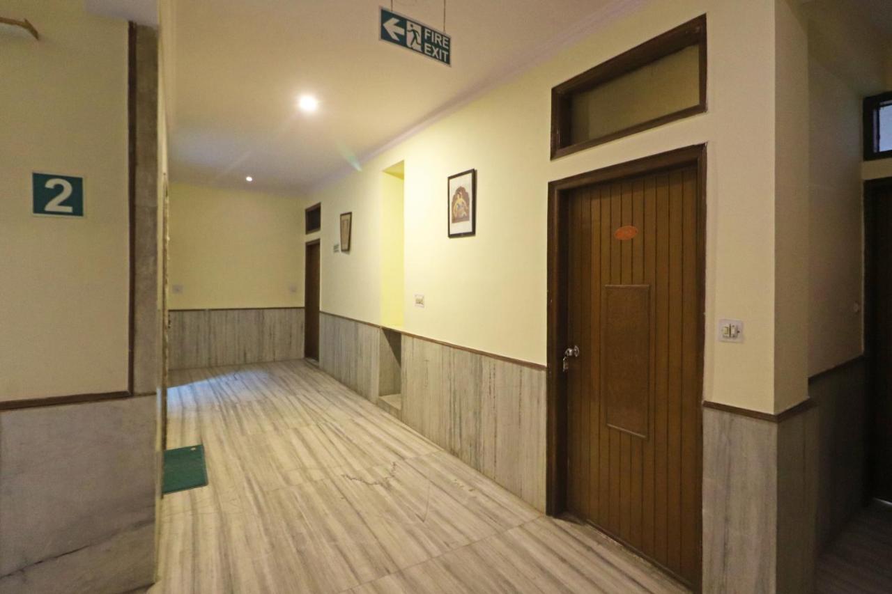Silver Shine New Delhi - Comfort Stay Bagian luar foto