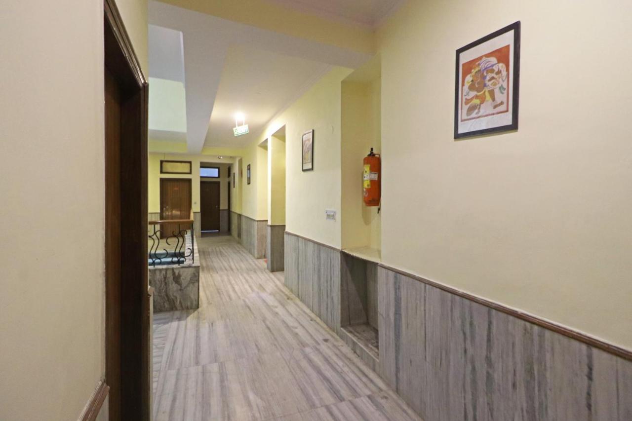 Silver Shine New Delhi - Comfort Stay Bagian luar foto