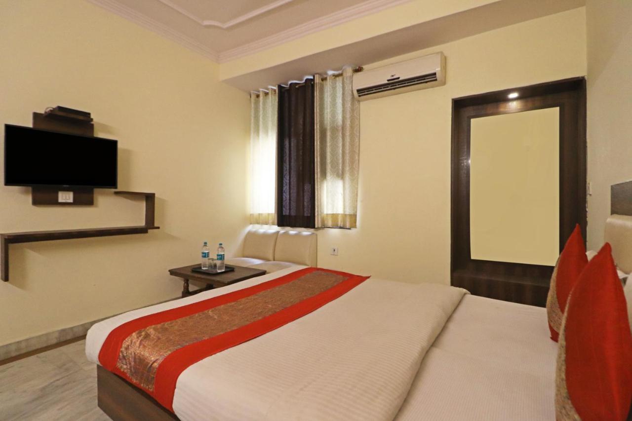 Silver Shine New Delhi - Comfort Stay Bagian luar foto