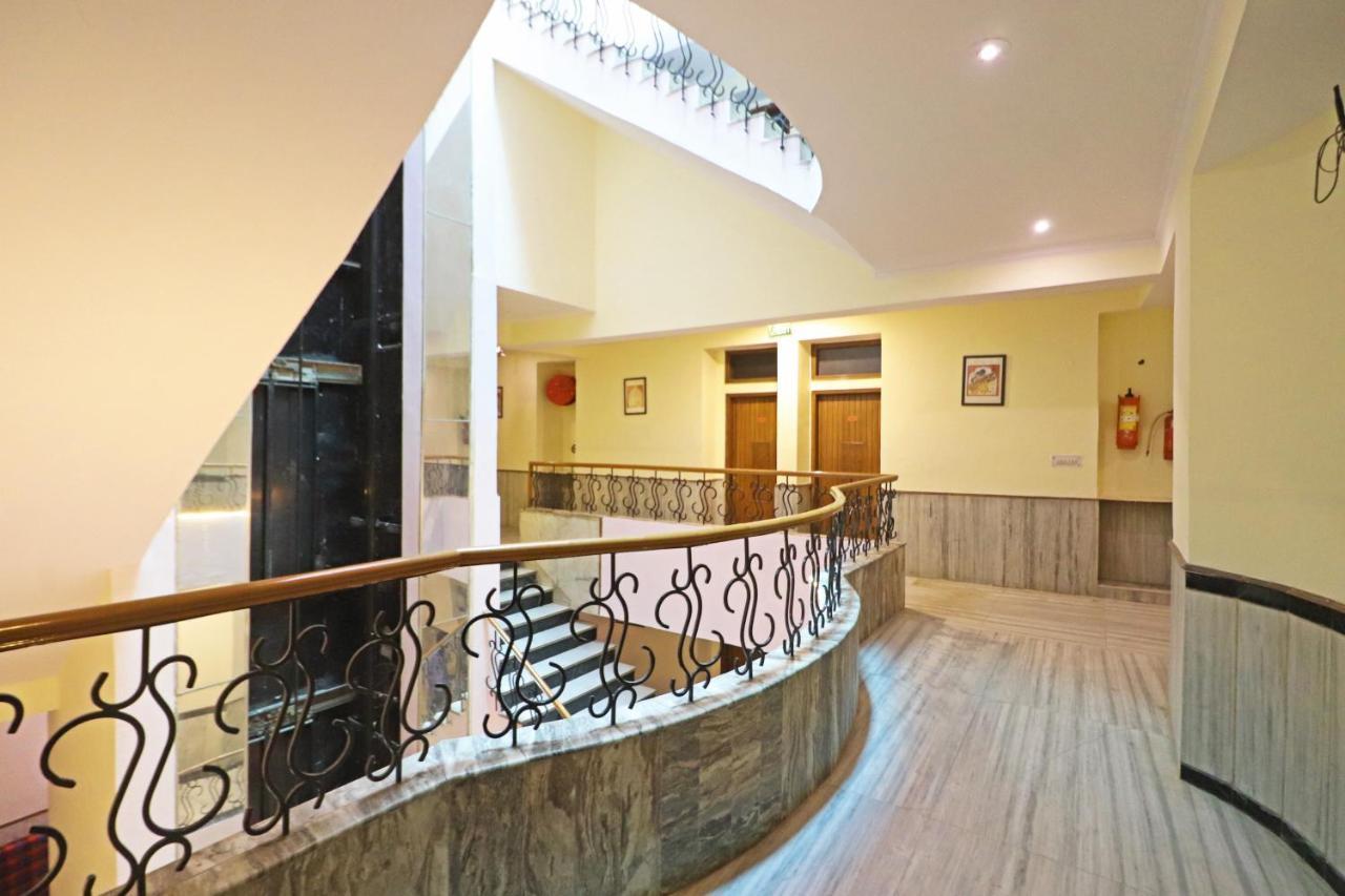 Silver Shine New Delhi - Comfort Stay Bagian luar foto