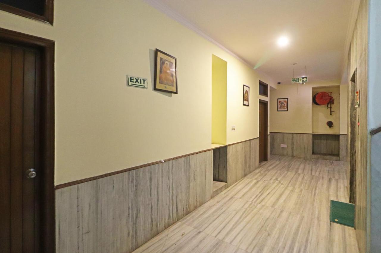 Silver Shine New Delhi - Comfort Stay Bagian luar foto